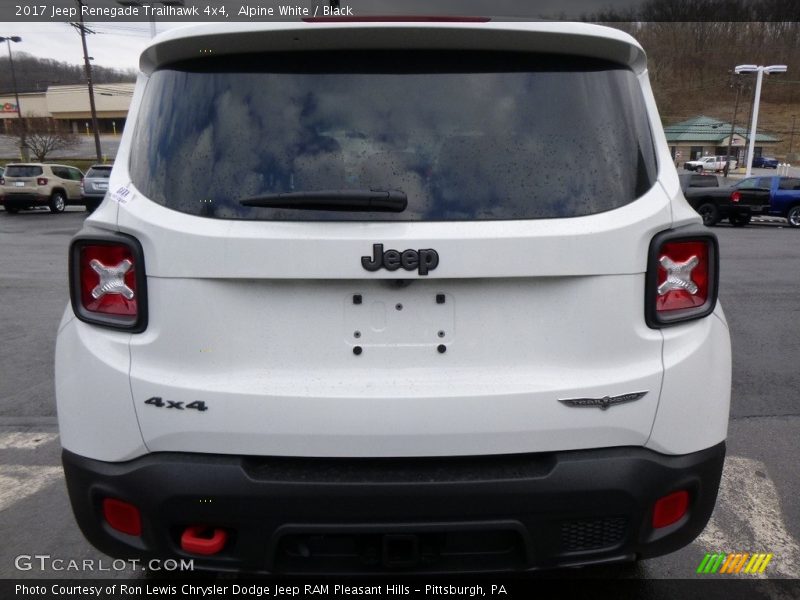 Alpine White / Black 2017 Jeep Renegade Trailhawk 4x4