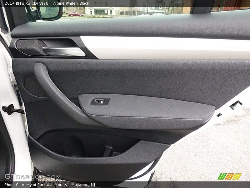 Alpine White / Black 2014 BMW X3 xDrive28i