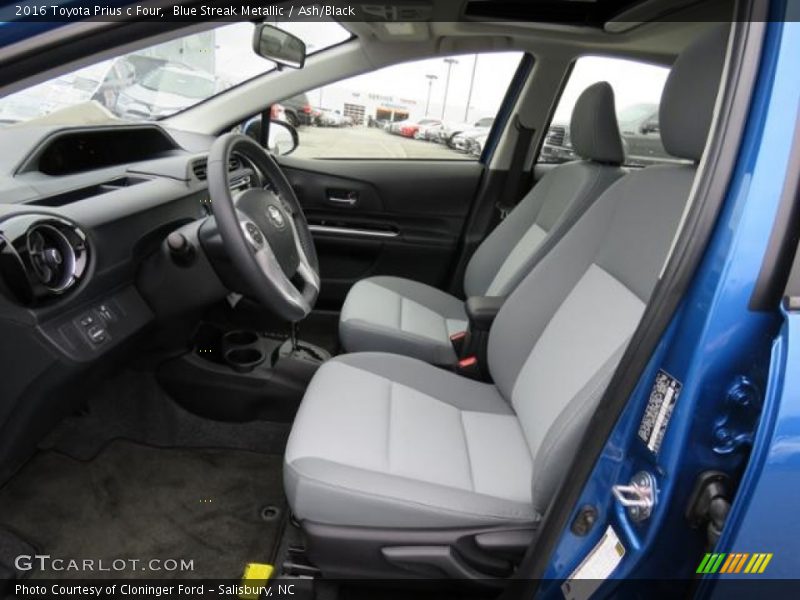  2016 Prius c Four Ash/Black Interior