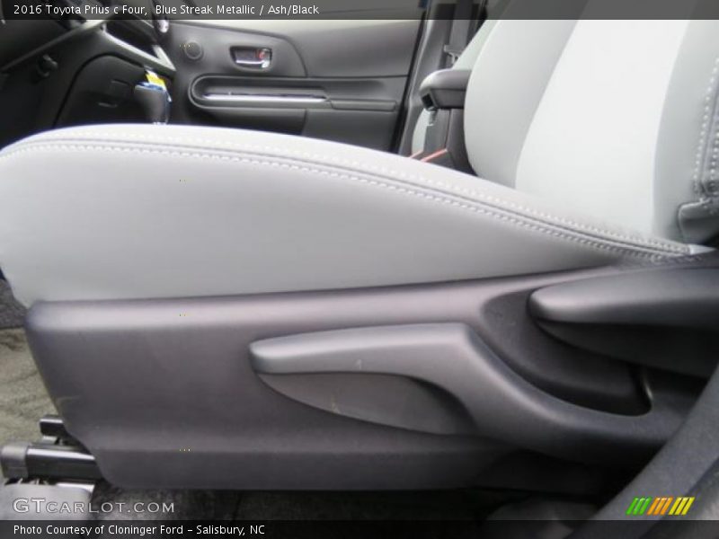 Blue Streak Metallic / Ash/Black 2016 Toyota Prius c Four