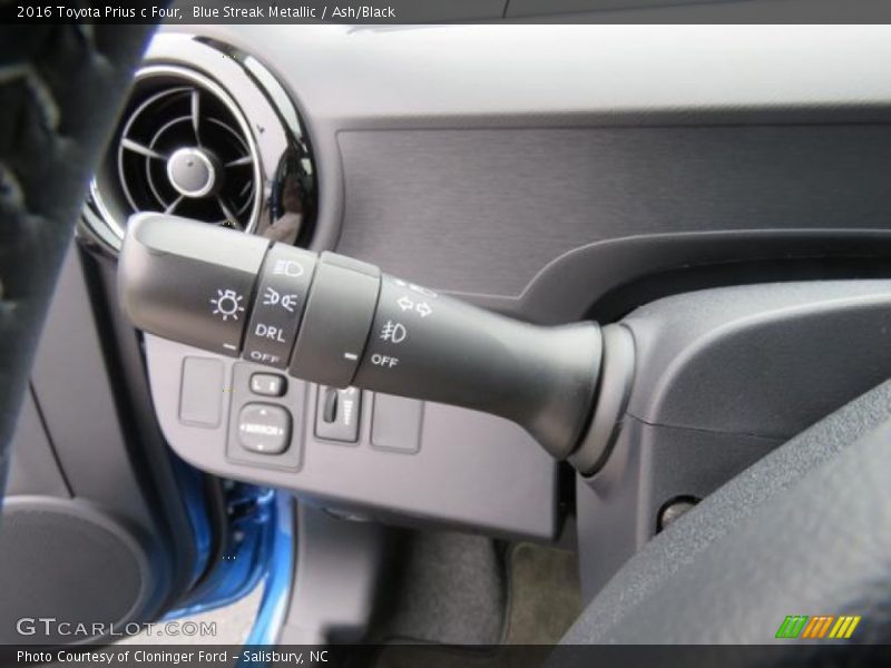 Blue Streak Metallic / Ash/Black 2016 Toyota Prius c Four