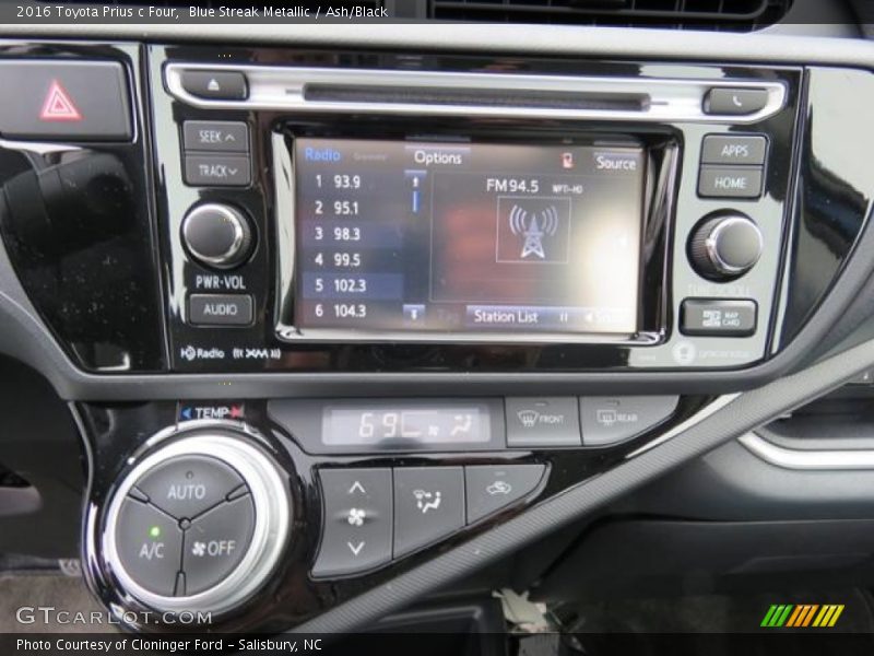 Blue Streak Metallic / Ash/Black 2016 Toyota Prius c Four