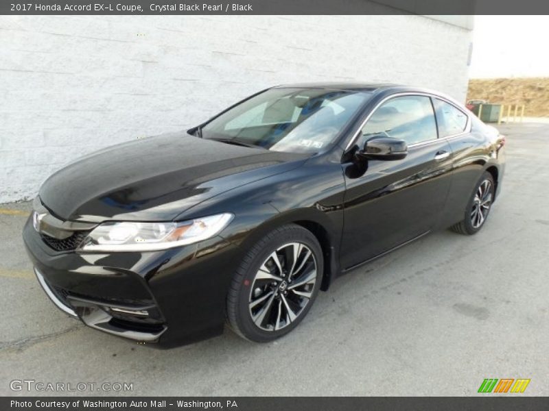 Front 3/4 View of 2017 Accord EX-L Coupe