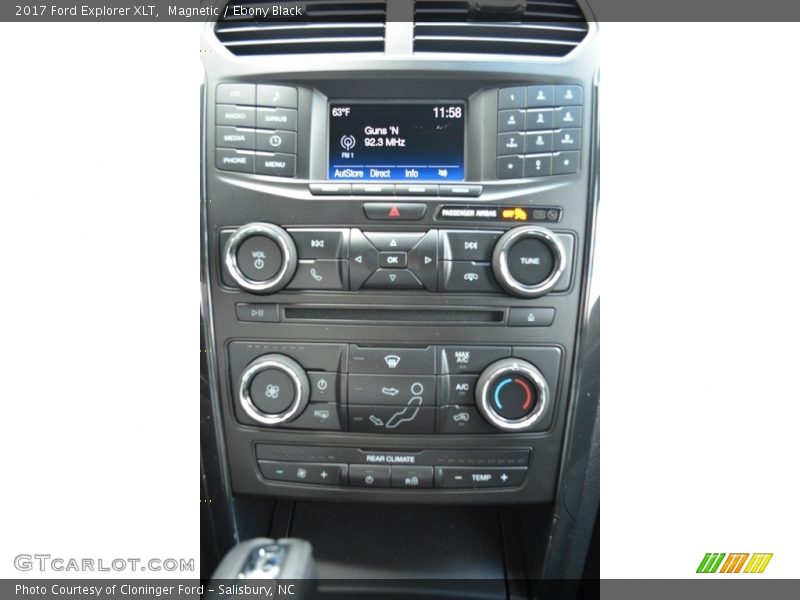 Magnetic / Ebony Black 2017 Ford Explorer XLT