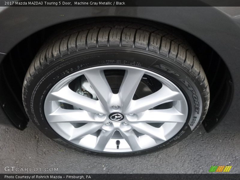 Machine Gray Metallic / Black 2017 Mazda MAZDA3 Touring 5 Door