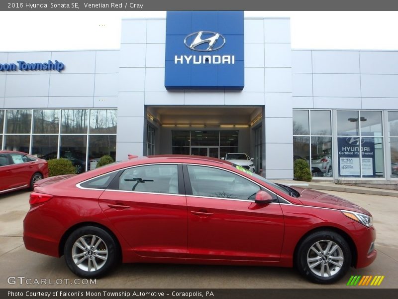 Venetian Red / Gray 2016 Hyundai Sonata SE