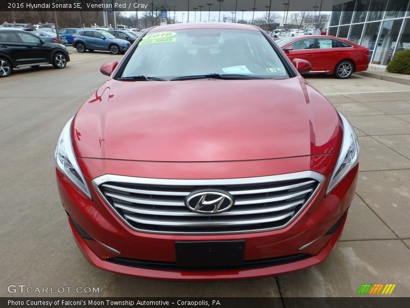 Venetian Red / Gray 2016 Hyundai Sonata SE