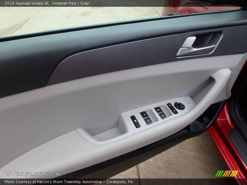Venetian Red / Gray 2016 Hyundai Sonata SE