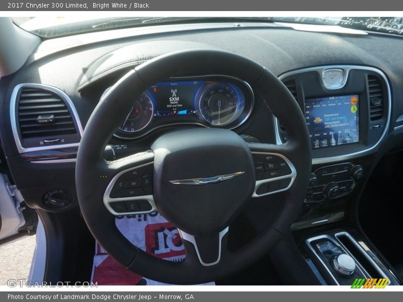 Bright White / Black 2017 Chrysler 300 Limited