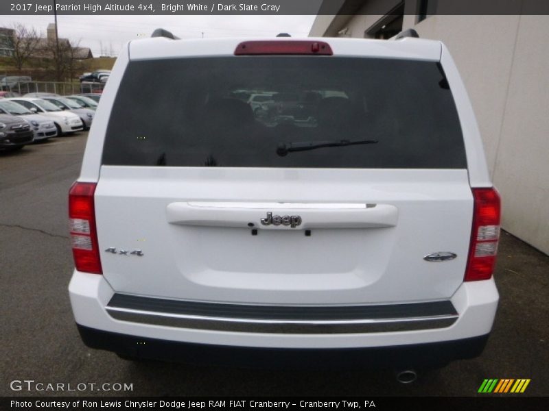 Bright White / Dark Slate Gray 2017 Jeep Patriot High Altitude 4x4