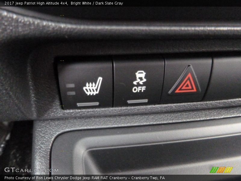 Bright White / Dark Slate Gray 2017 Jeep Patriot High Altitude 4x4