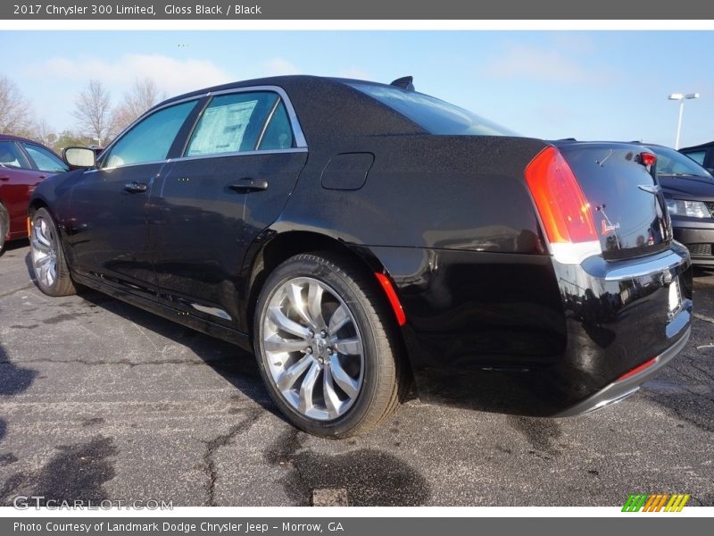 Gloss Black / Black 2017 Chrysler 300 Limited