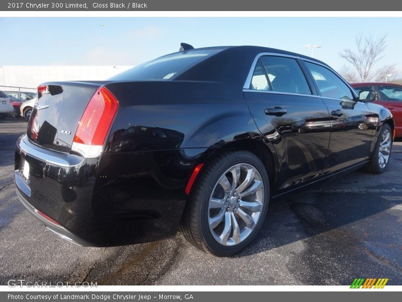 Gloss Black / Black 2017 Chrysler 300 Limited