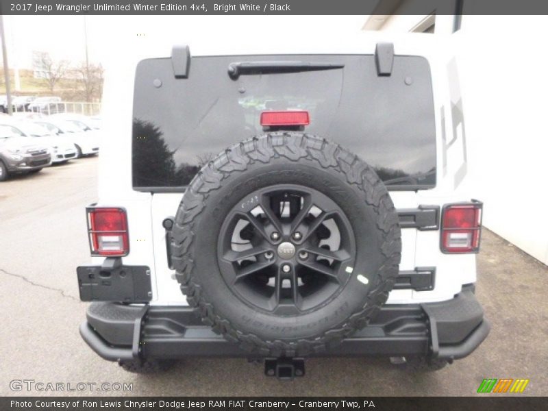 Bright White / Black 2017 Jeep Wrangler Unlimited Winter Edition 4x4