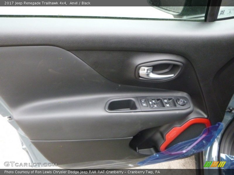 Anvil / Black 2017 Jeep Renegade Trailhawk 4x4