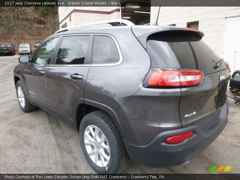 Granite Crystal Metallic / Black 2017 Jeep Cherokee Latitude 4x4