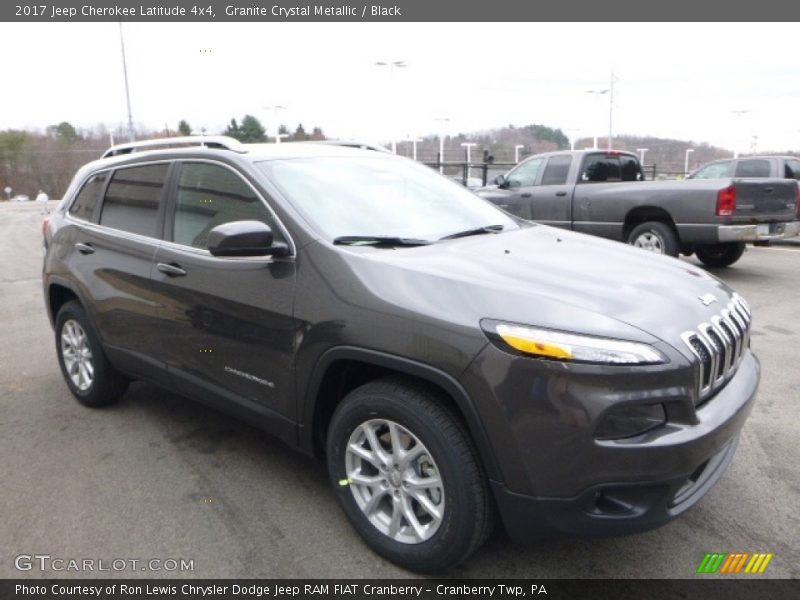 Granite Crystal Metallic / Black 2017 Jeep Cherokee Latitude 4x4