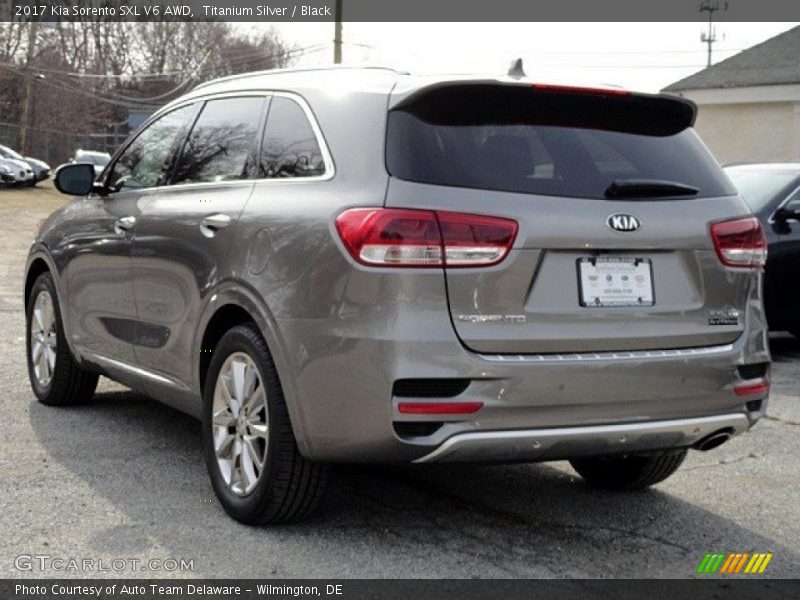Titanium Silver / Black 2017 Kia Sorento SXL V6 AWD