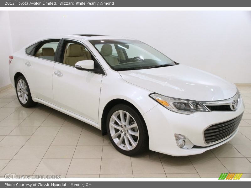 Blizzard White Pearl / Almond 2013 Toyota Avalon Limited