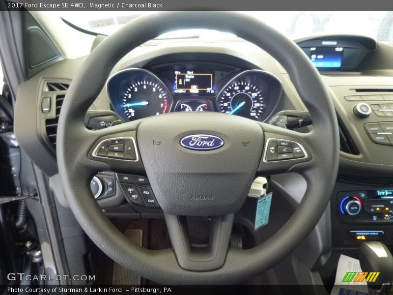 Magnetic / Charcoal Black 2017 Ford Escape SE 4WD