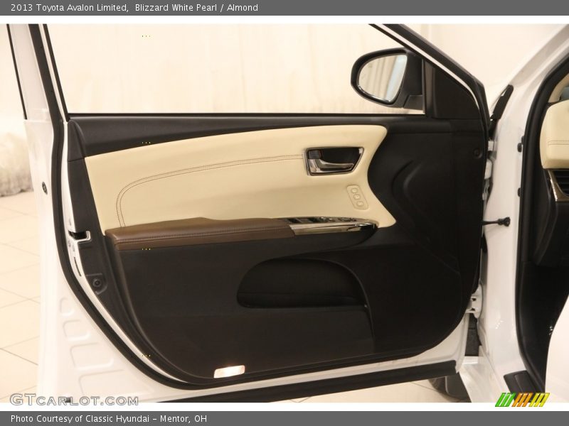 Blizzard White Pearl / Almond 2013 Toyota Avalon Limited