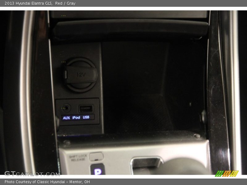 Red / Gray 2013 Hyundai Elantra GLS