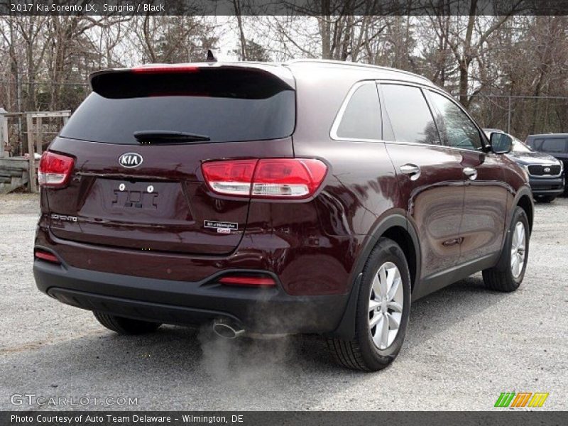 Sangria / Black 2017 Kia Sorento LX