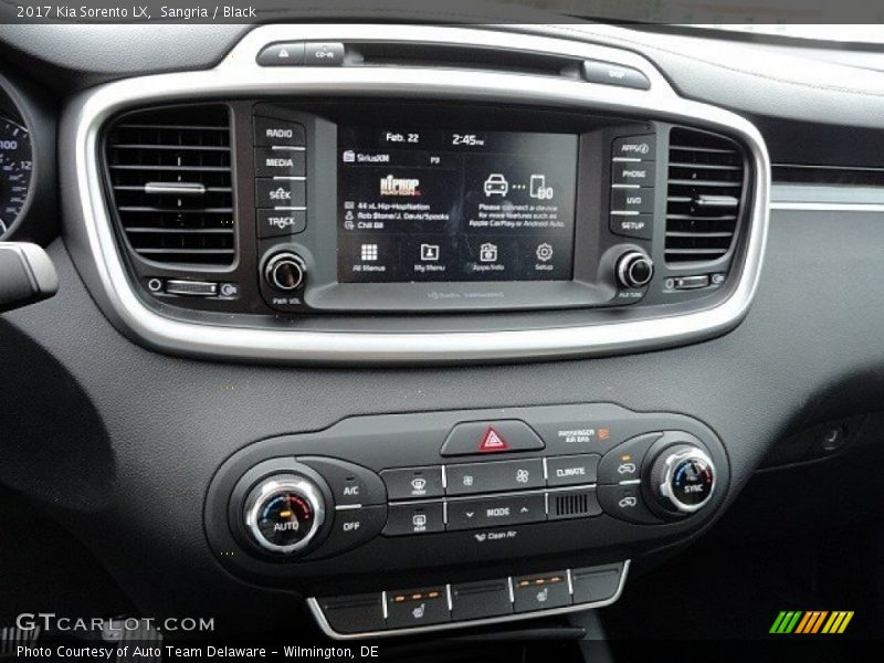 Sangria / Black 2017 Kia Sorento LX