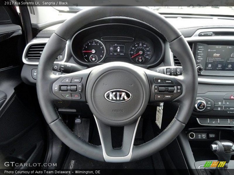 Sangria / Black 2017 Kia Sorento LX