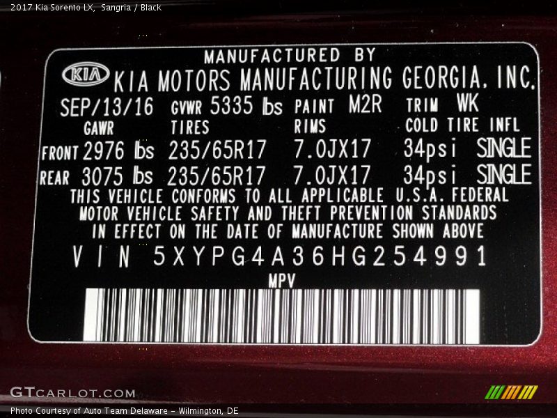 Sangria / Black 2017 Kia Sorento LX