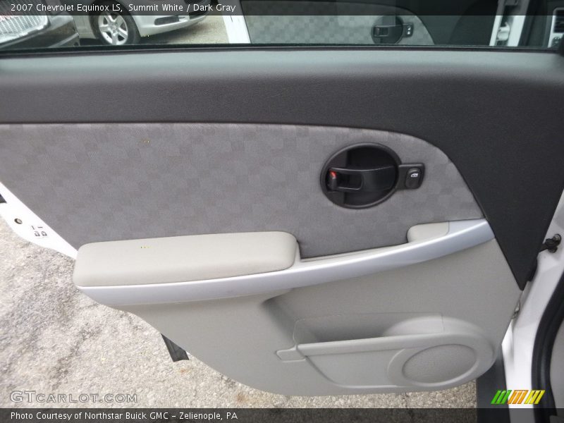 Door Panel of 2007 Equinox LS