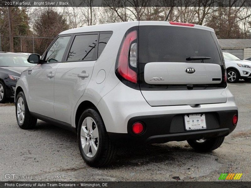 Bright Silver / Black 2017 Kia Soul