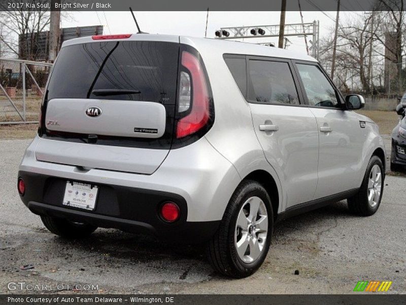 Bright Silver / Black 2017 Kia Soul