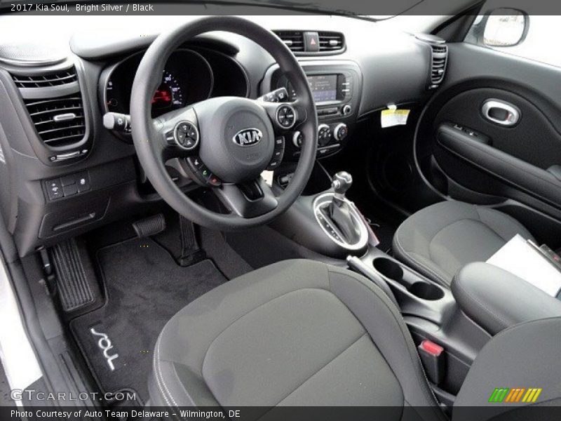  2017 Soul  Black Interior