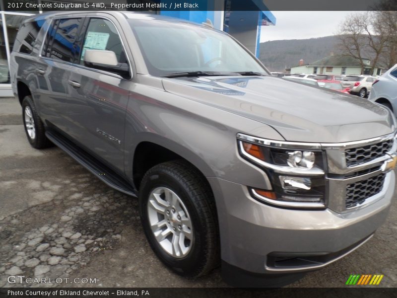 Pepperdust Metallic / Jet Black 2017 Chevrolet Suburban LS 4WD