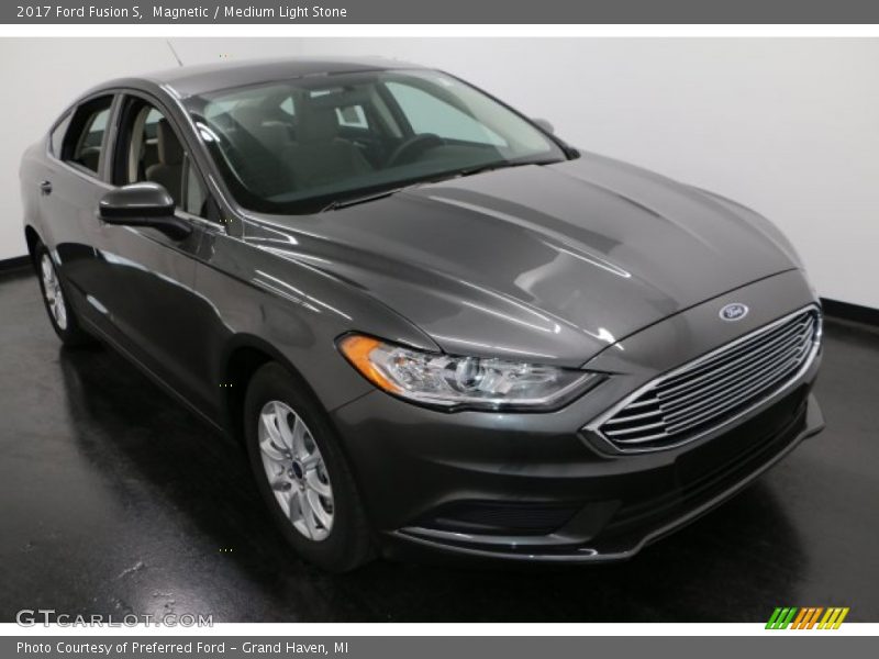 Magnetic / Medium Light Stone 2017 Ford Fusion S