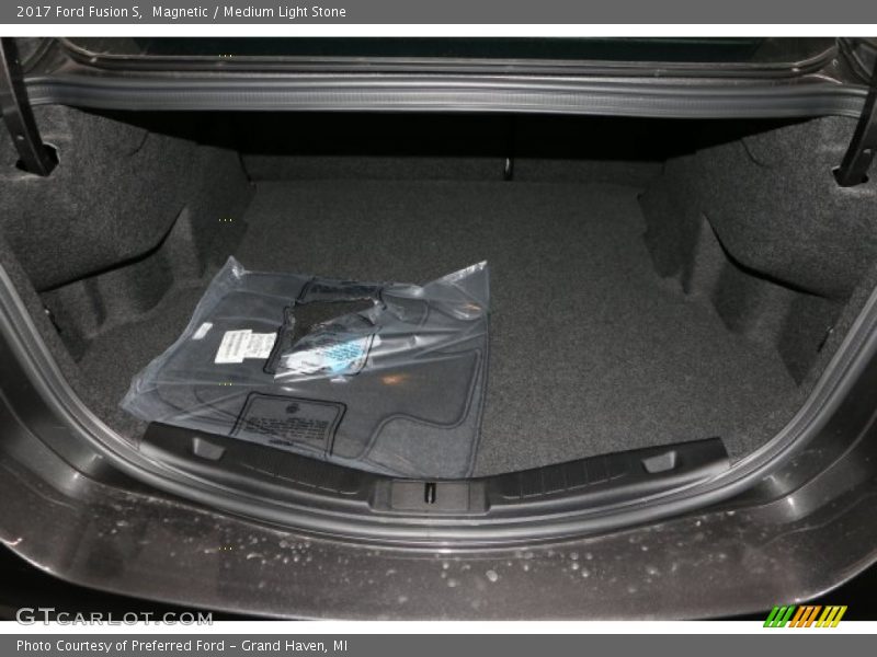Magnetic / Medium Light Stone 2017 Ford Fusion S
