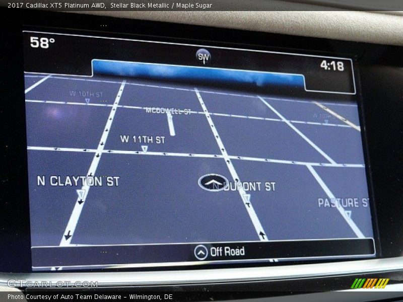 Navigation of 2017 XT5 Platinum AWD