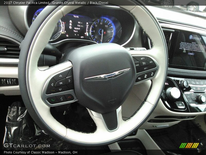 Granite Crystal Metallic / Black/Diesel 2017 Chrysler Pacifica Limited