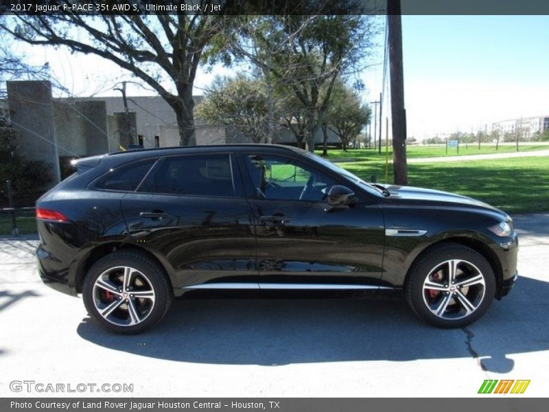 Ultimate Black / Jet 2017 Jaguar F-PACE 35t AWD S
