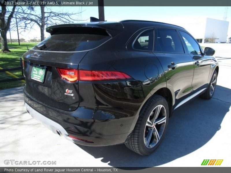 Ultimate Black / Jet 2017 Jaguar F-PACE 35t AWD S