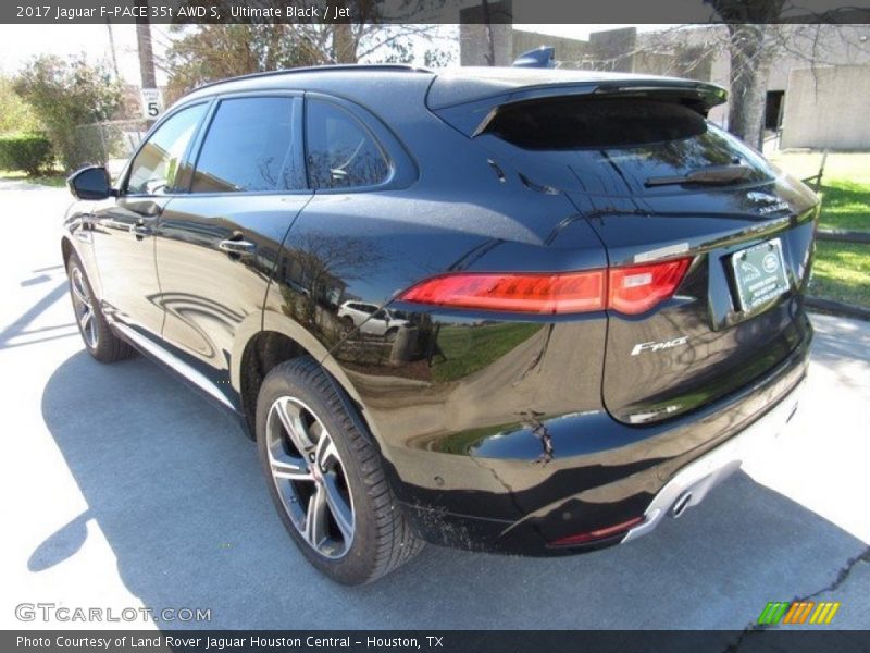 Ultimate Black / Jet 2017 Jaguar F-PACE 35t AWD S