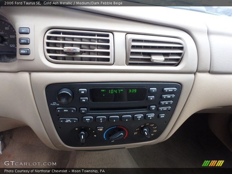 Gold Ash Metallic / Medium/Dark Pebble Beige 2006 Ford Taurus SE