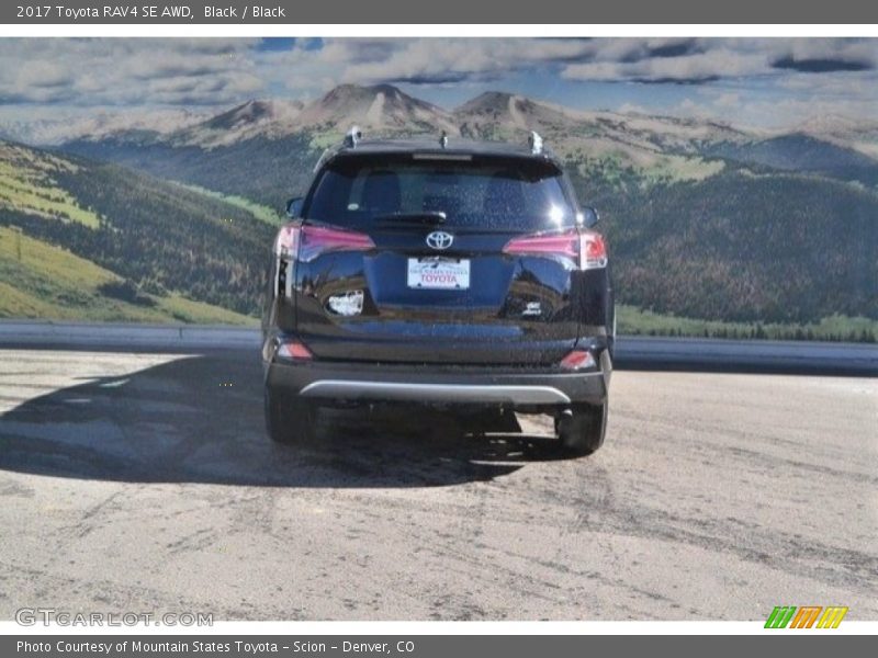 Black / Black 2017 Toyota RAV4 SE AWD