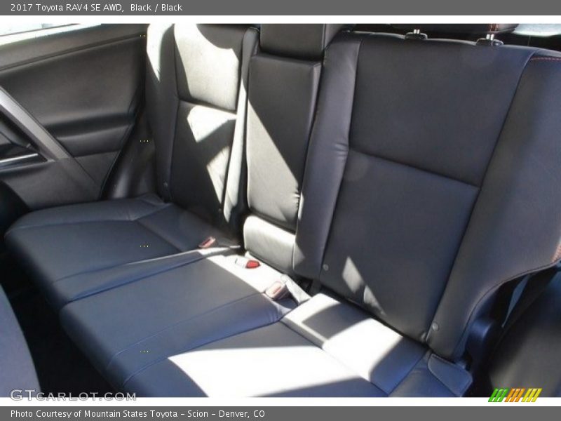 Black / Black 2017 Toyota RAV4 SE AWD