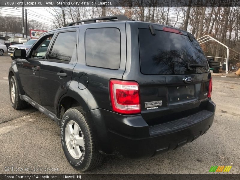 Sterling Grey Metallic / Charcoal 2009 Ford Escape XLT 4WD