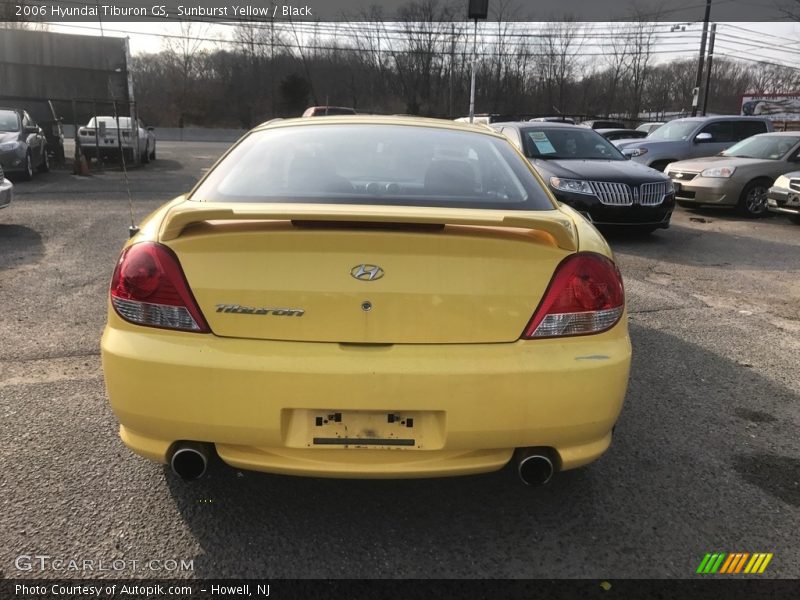 Sunburst Yellow / Black 2006 Hyundai Tiburon GS