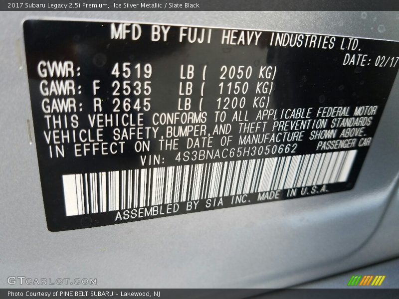 Ice Silver Metallic / Slate Black 2017 Subaru Legacy 2.5i Premium