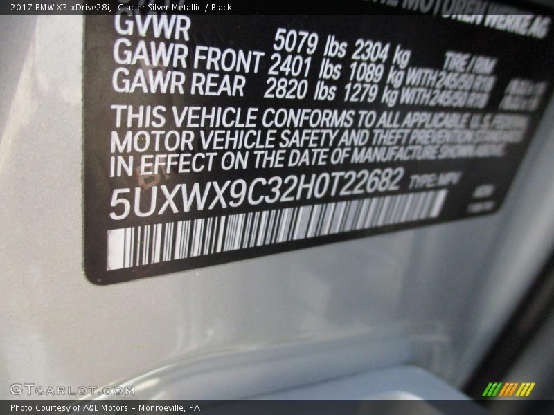 Glacier Silver Metallic / Black 2017 BMW X3 xDrive28i