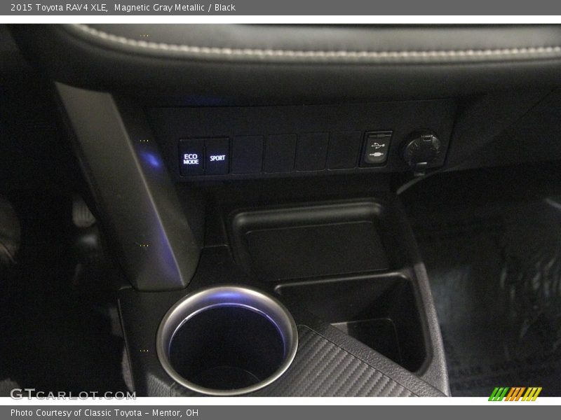 Magnetic Gray Metallic / Black 2015 Toyota RAV4 XLE